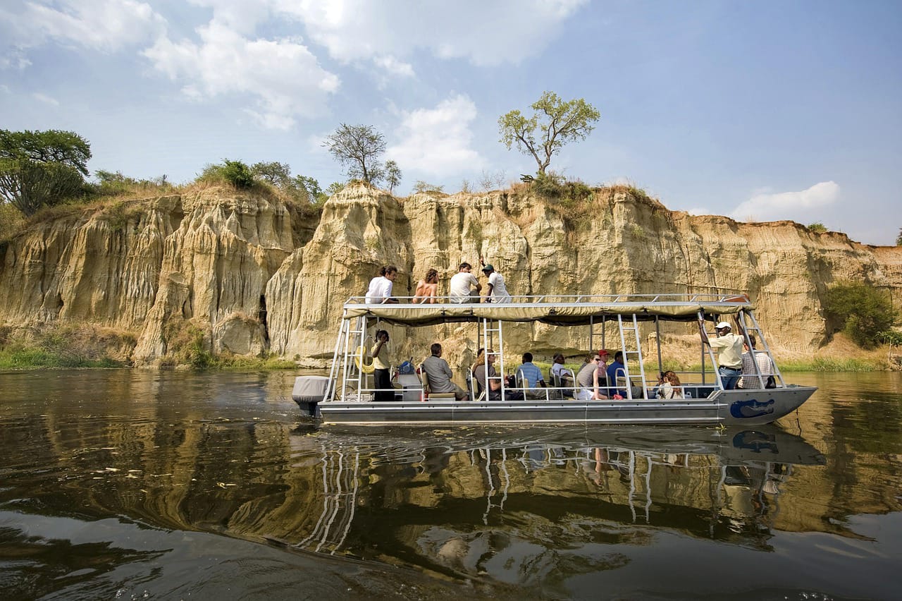 Multi-Dimensional Murchison Safari Boat Cruise in Murchison