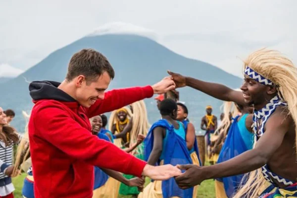 8-Day Rwanda Gorilla, Chimp, Primate & Cultural Tour