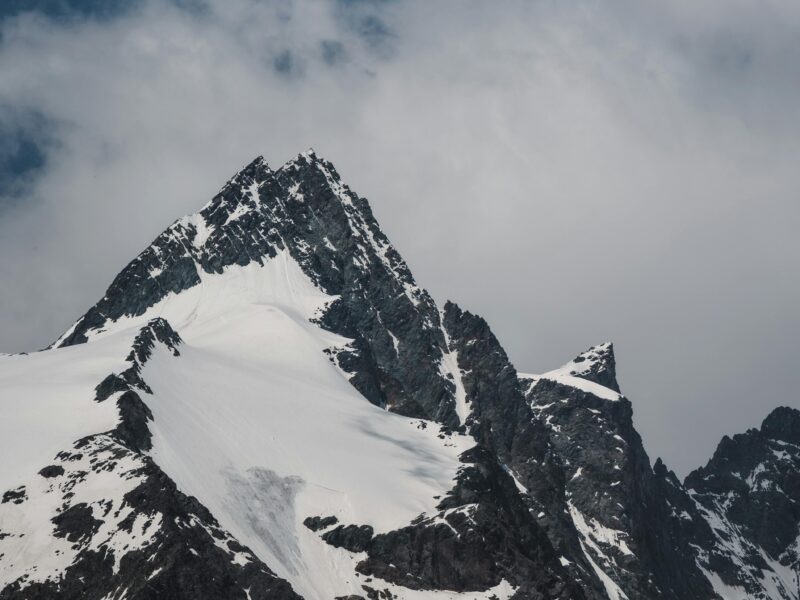 Rwenzori Mountains Hiking Guide 2026